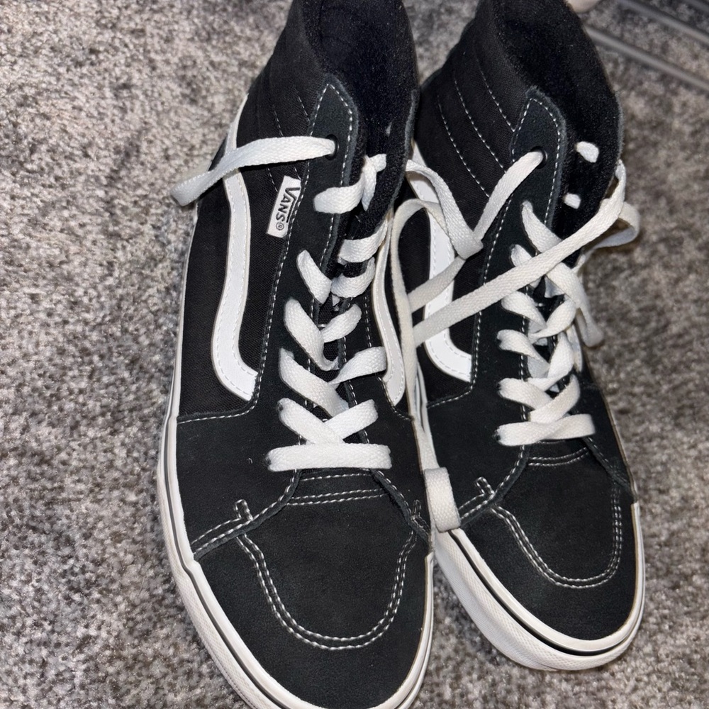 Vans Classic Black and White High-Tops